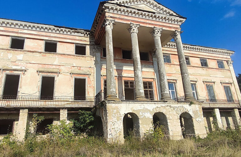 Палац Чацьких (Серебренці)