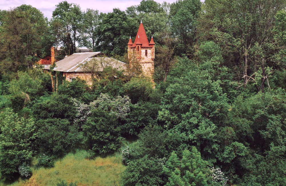 Садиба графа Гейдена в Сутисках