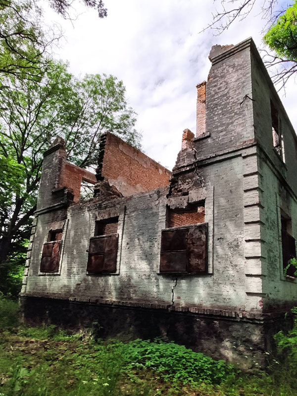 Садиба графа Гейдена, смт Сутиски