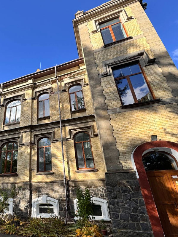 Садиба адмірала Чихачова, село Митки