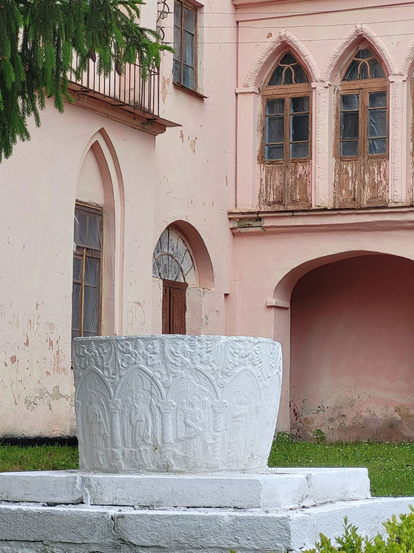 Палац Вітославських-Львових у Чорнятині